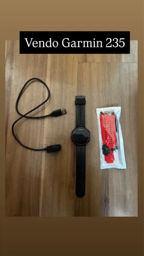 Garmin Forereunner 235 - R$700,00