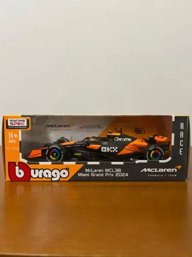 Miniatura F1 Mclaren MCL38 MIAMI GP 2024 c/ número do Lando Norris- Tamanho 1:24
