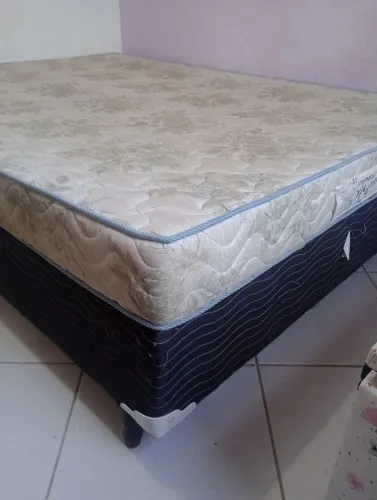 Base + colchão casal