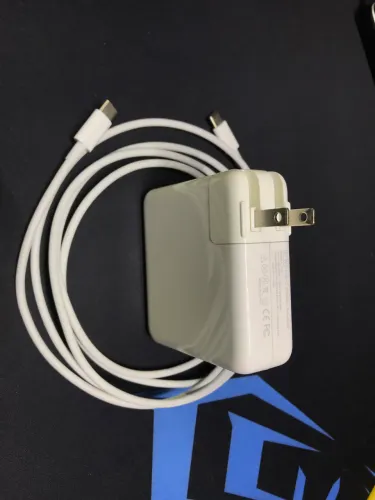 Carregador macbook pro A1719 87W