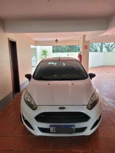 Ford Fiesta 1.5 16V Flex Mec. 5P 2015