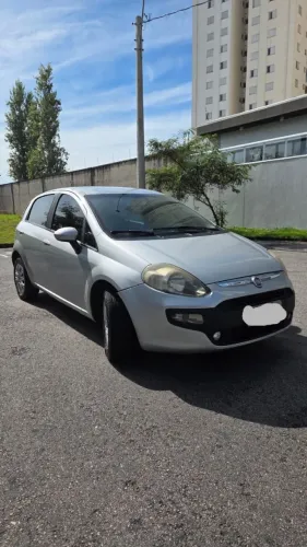 Fiat Punto Attractive 1.4 Fire Flex 8V 5P 2015