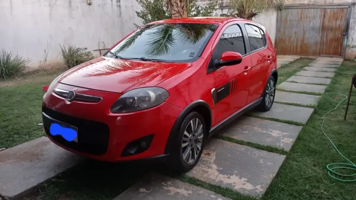 Fiat Palio Sporting 1.6 Flex 16V 5P 2014