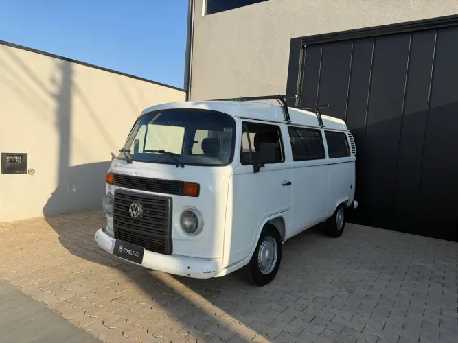 Volkswagen Kombi Standard 1.4 MI Total Flex 8V 2013