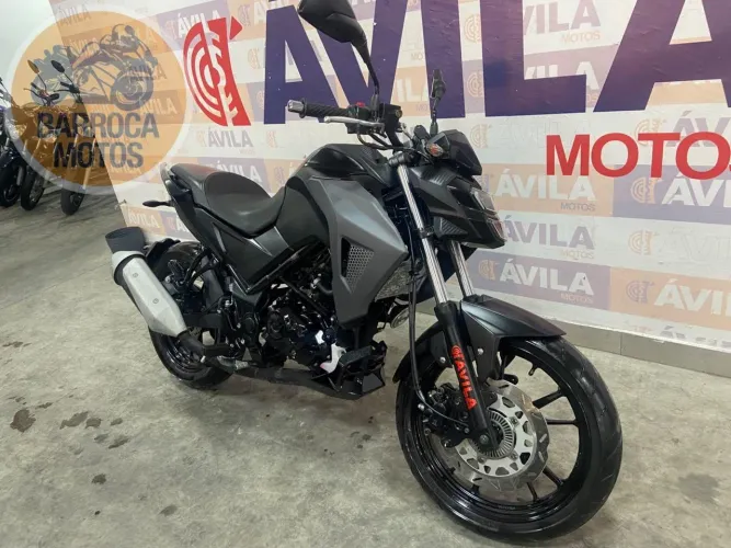 NHX 190 * APENAS .6.800 KM RODADOS CINZA 2024/2025