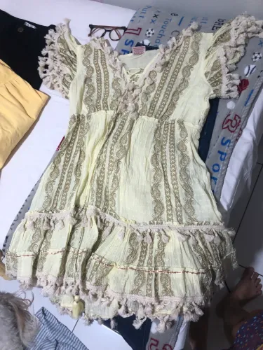 Vestidinho Indiano GG com detalhes em dourado