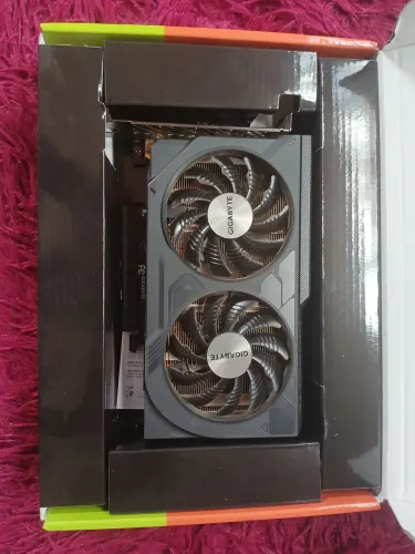 Rtx 4060 gigabyte 8gb