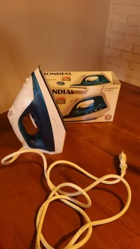FERRO DE PASSAR SEMI NOVO!