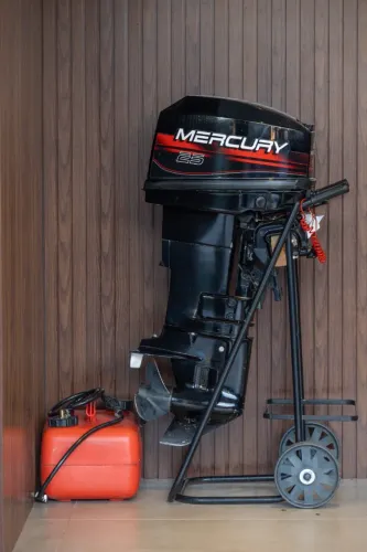 Motor de popa Mercury 25hp 2t Pouco uso