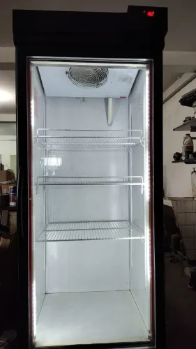 Cervejeira expositor