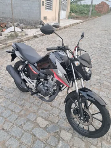 Titan 2026 apenas 200km nova