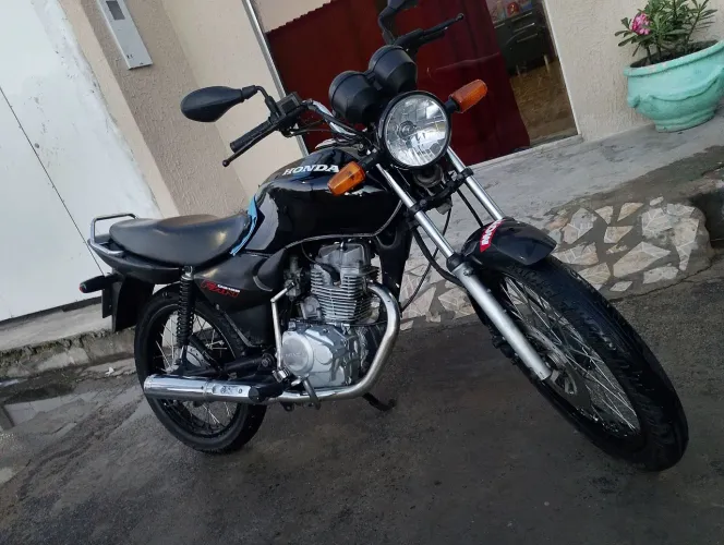 Fan 125, só pegar e andar
