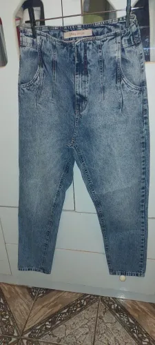 calça jeans wide pantalona