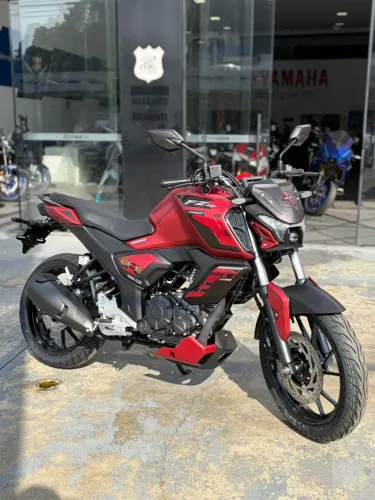 FZ15 0KM 2027 EDIÇÃO LIMITADA DEADPOOL