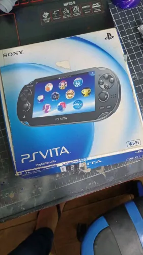 PS Vita bloqueado com cartão de memória de 32gb