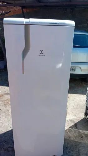 Geladeira eletrolux