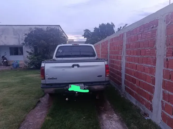 Ford F-250 XL Super Duty 4.2 V6 2000