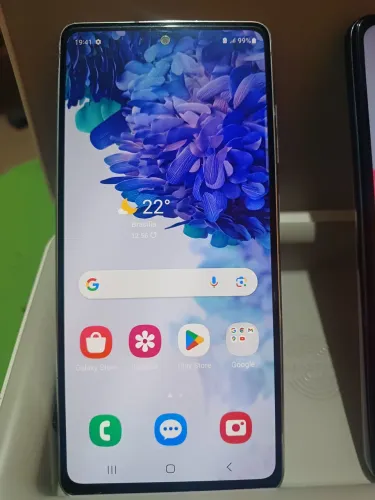 Samsung Galaxy S20 FE + Carregador Indução 100%