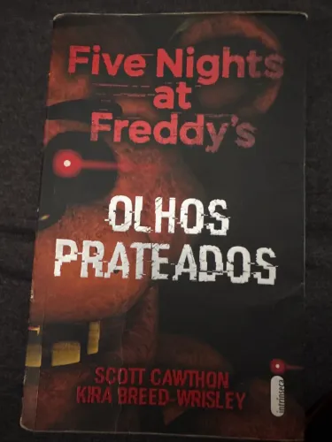 Livro Five Nights at Freddy?s em bom estado