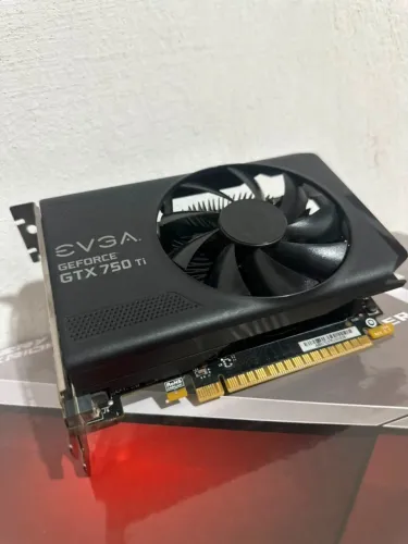 Placa De Vídeo EVEA Geforce  GTX 750Ti 2Gb DDR5  