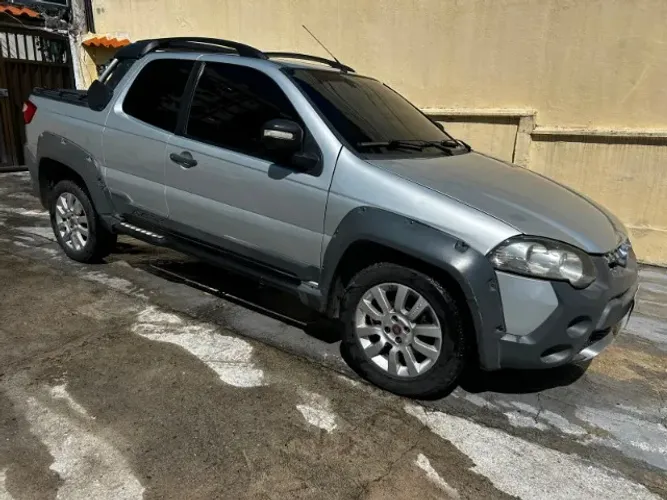 Fiat Strada Adv.1.8 16V Locker Dualo. Flex CD 2014