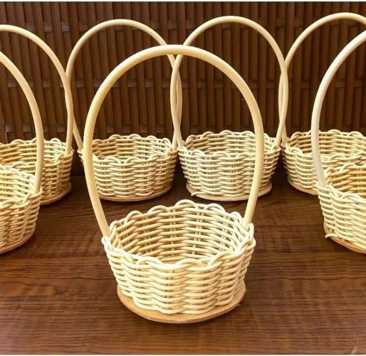 Cesta Lembrancinha Aniversário Pequena