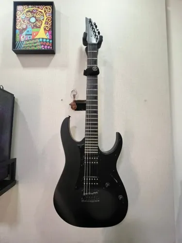 Guitarra Ibanez RG GIO 131EX usada + Ernie Ball 10-52 + cabo St Angelo + capa