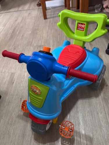 Triciclo infantil