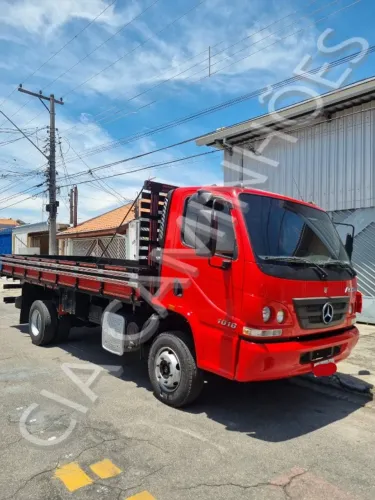 MB ACCELO 1016 ANO 2014 CARROCERIA