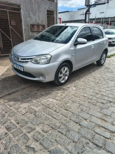 Toyota Etios XS 1.5 Flex 16V 5P Mec. 2016