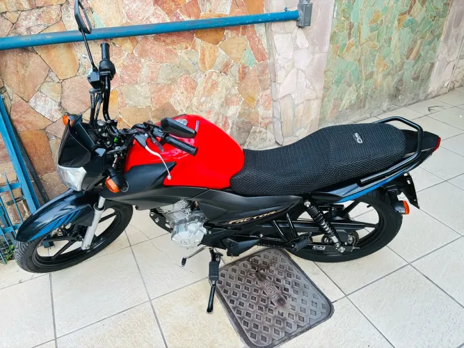Vendo Yamaha Factor 125i 2024 Particular Único Dono