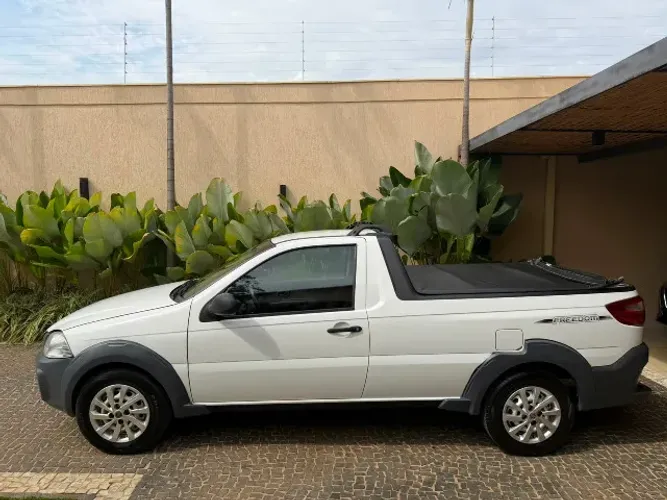 Fiat Strada Working Hard 1.4 Fire Flex 8V CS 2020