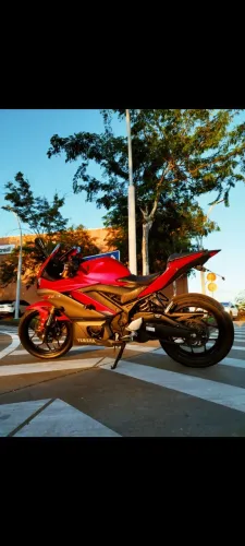 Yamaha R3
