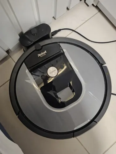 iRobot - Robô Aspirador de Pó