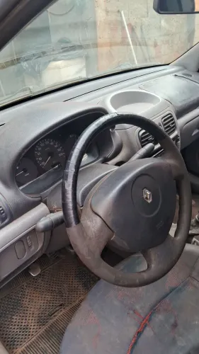 Renault Clio RL / Yahoo/ Authent. 1.0 8V 5P 2001