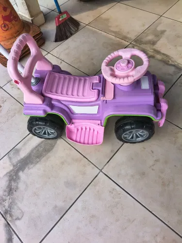 Quadriciclo jip jip rosa