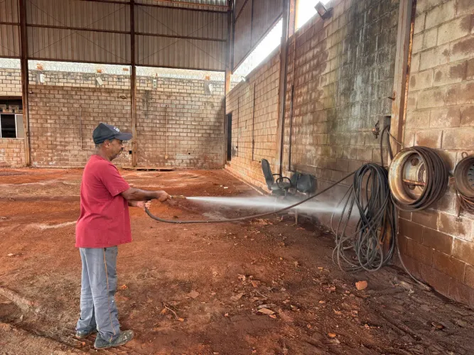 BOMBA DE LAVAR E COMPRESSOR