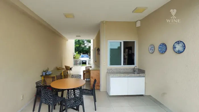 Casa Duplex | Condomínio | 3 Suítes | Energia Solar | à Venda ou Aluguel no Eusébio