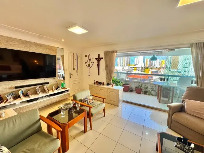 Ed. Sebastião Barreto | Ponta DAreia | 170m² | 3 Suítes | Reformado | 3 Vagas Soltas