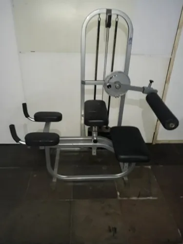 Vendo Maquina Glúteo Vertical 4 Apoios