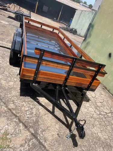 Carreta fazendinha 2 eixos