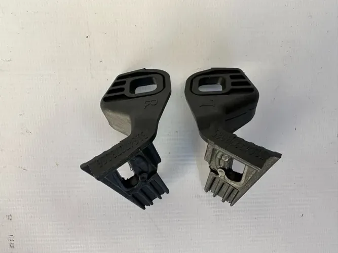 Par Orelha Guia Farol Bmw 116i 118i 120i 125i 135i F20 2012 a 2019