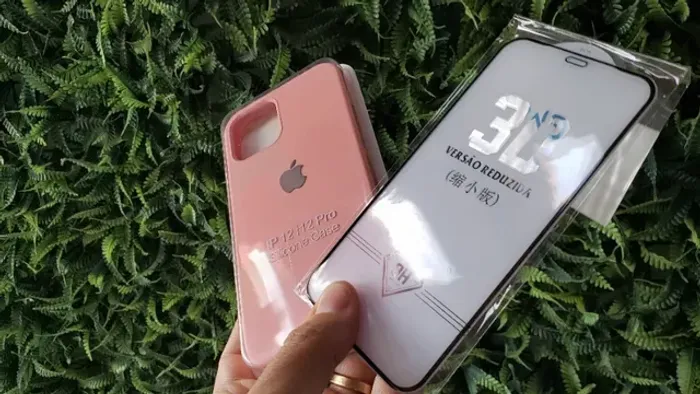 Capinha Silicone iPhone 12 Pro Max Rosa Claro + Película 3D