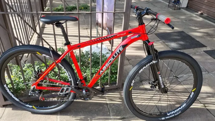 Bicicleta Absolute Nero 21v Freio a Disco Aro 29