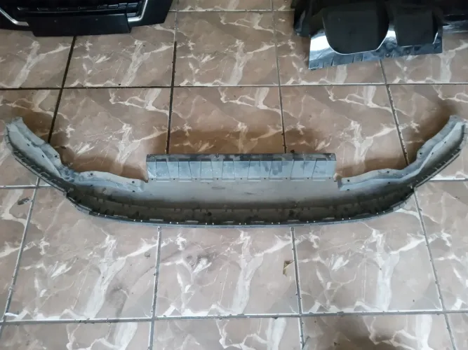 Spoiler Inferior Parachoque Dianteiro Volkswagen Jetta 2019 2020 