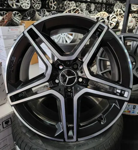 Jogo de rodas C300 aro 19 Furação 5x112