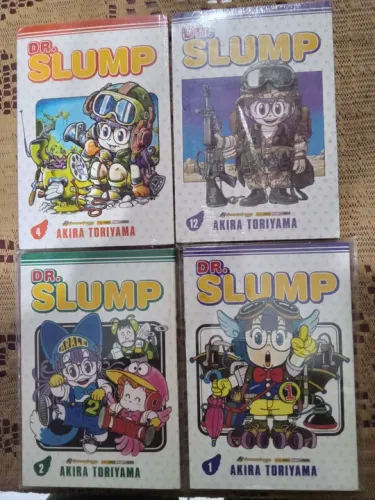 4 mangas Dr slump volumes 1 2 4 e 12 da Panini comics 
