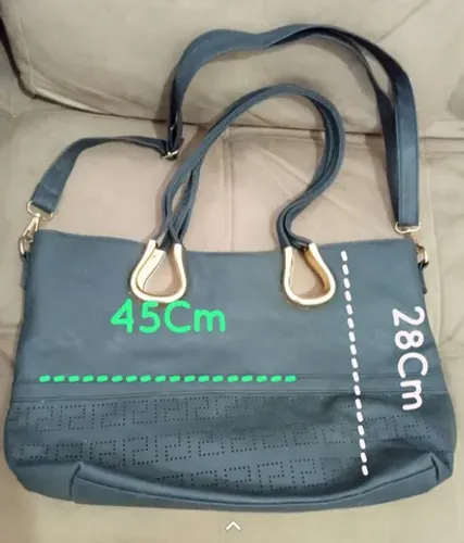 DUAS LINDAS BOLSAS Feminina Semi Nova! Confira! Preço de Desapego. 