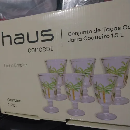Jogo de taças e jarra Haus