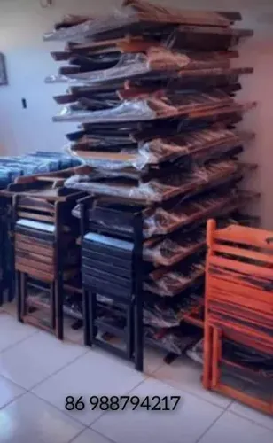 VENDO MESAS E CADEIRAS RÚSTICAS DOBRÁVEIS DIRETO DA FÁBRICA 